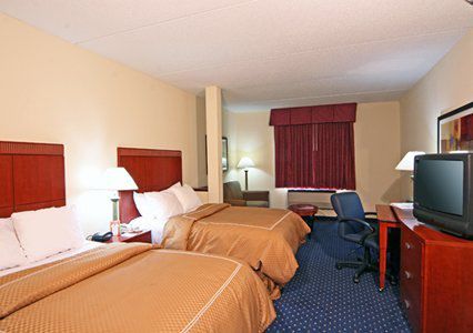 Comfort Outlet Center Hotel 3*